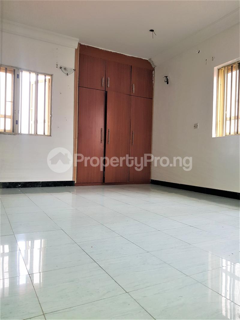 4 bedroom House for rent Off Mobil Estate Road, Ilaje Ajah Lagos