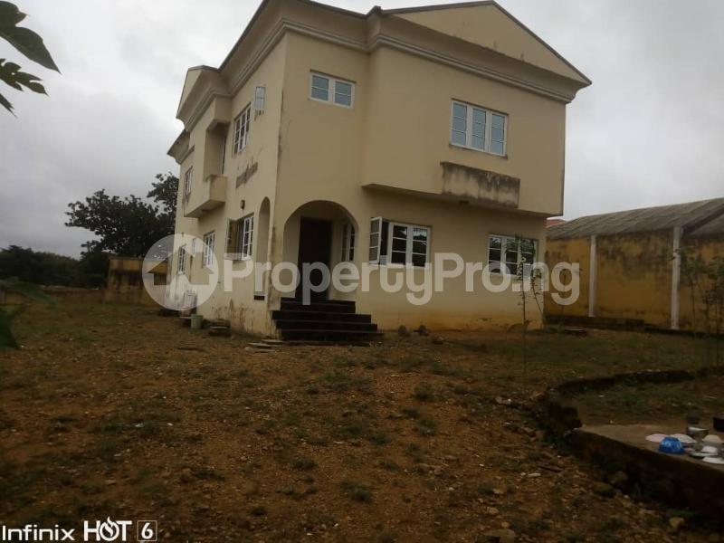 4 Bedroom House in Alalubosa Ibadan Oyo House for sale in ibadan