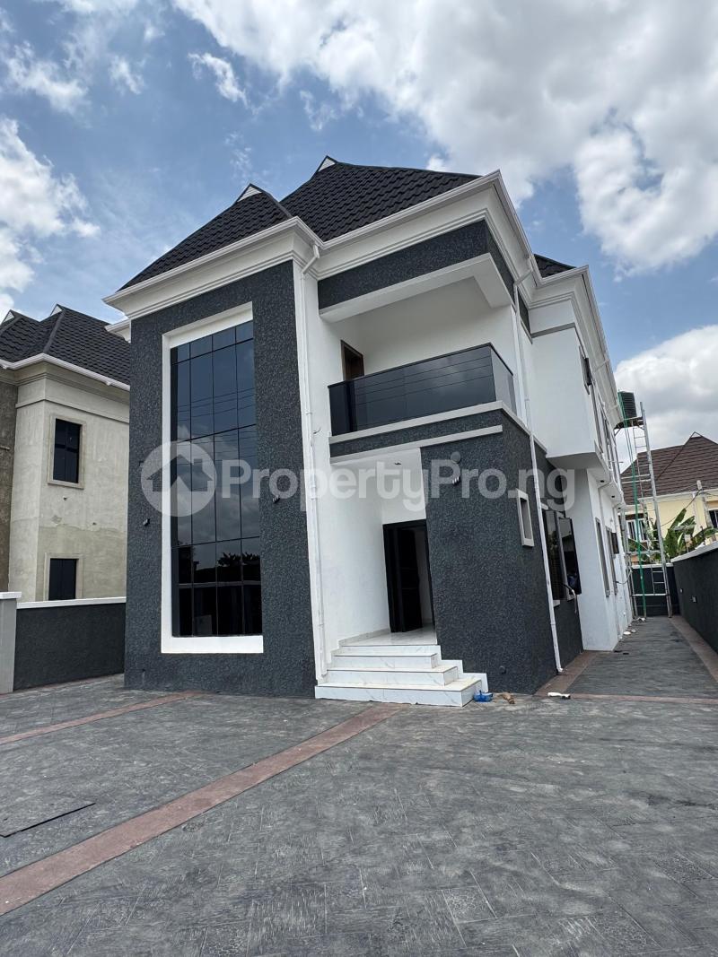 4 bedroom House for sale Carlton Gate Estate, Akobo Gra Akala Express Ibadan Oyo