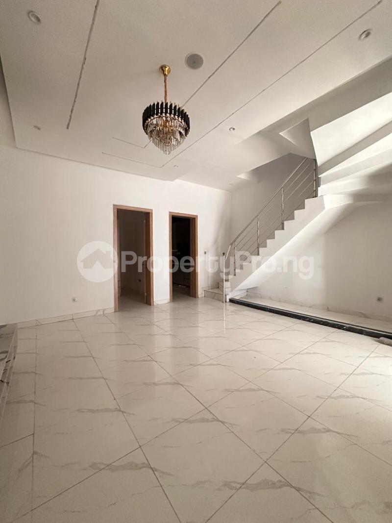 4 bedroom House for rent Ikota Lekki Lagos