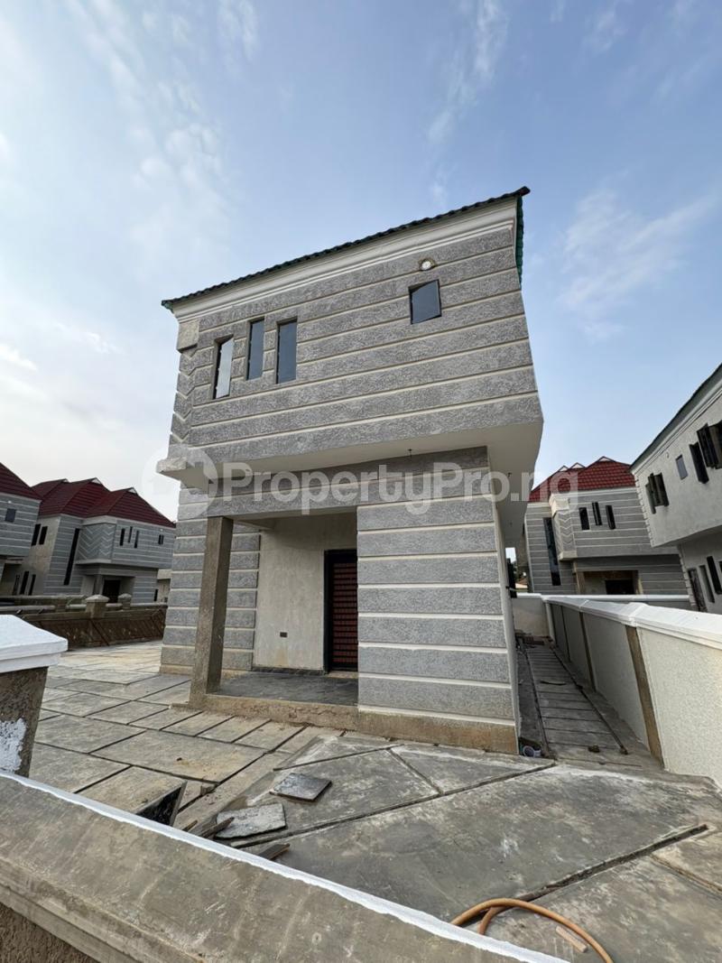 4 bedroom House for sale Ps Court , Adenuga, Old Bodija Bodija Ibadan Oyo
