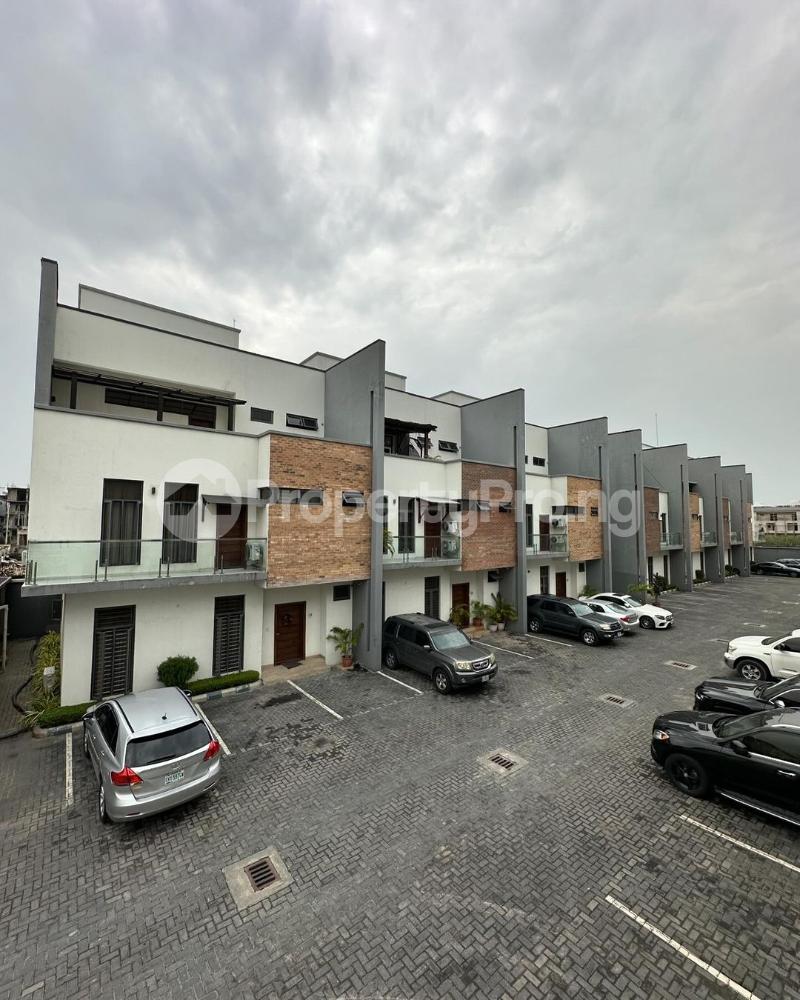 4 bedroom House for rent Ikate Lekki Lagos