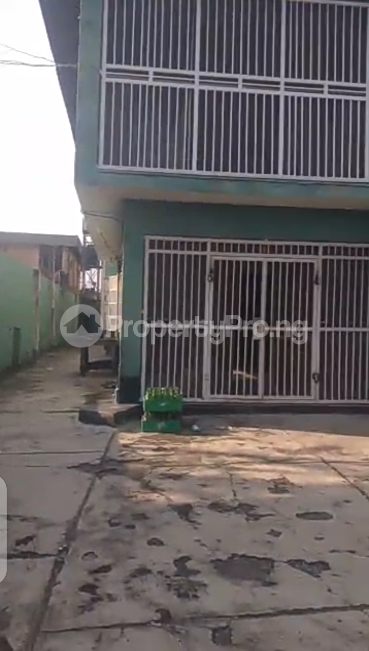 4 bedroom House for rent Ire Akari Isolo Lagos - 0