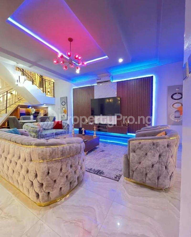 4 bedroom House for shortlet Opebi Ikeja Lagos