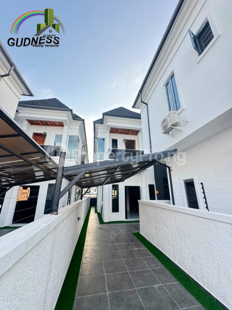 4 bedroom House for sale Orchid Lekki Lagos