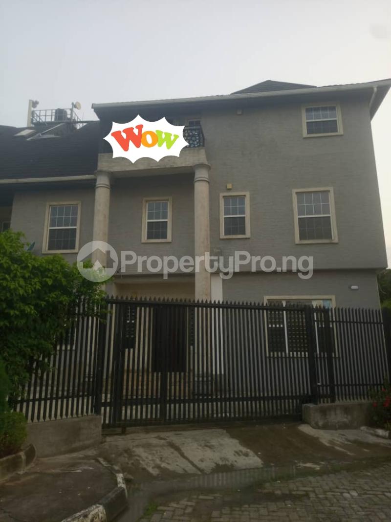 4 bedroom House for rent Off Ondo Street Banana Island Ikoyi Lagos