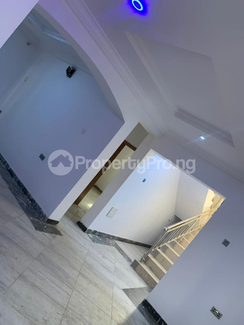 4 bedroom House for rent Elebu Akala Express Ibadan Oyo