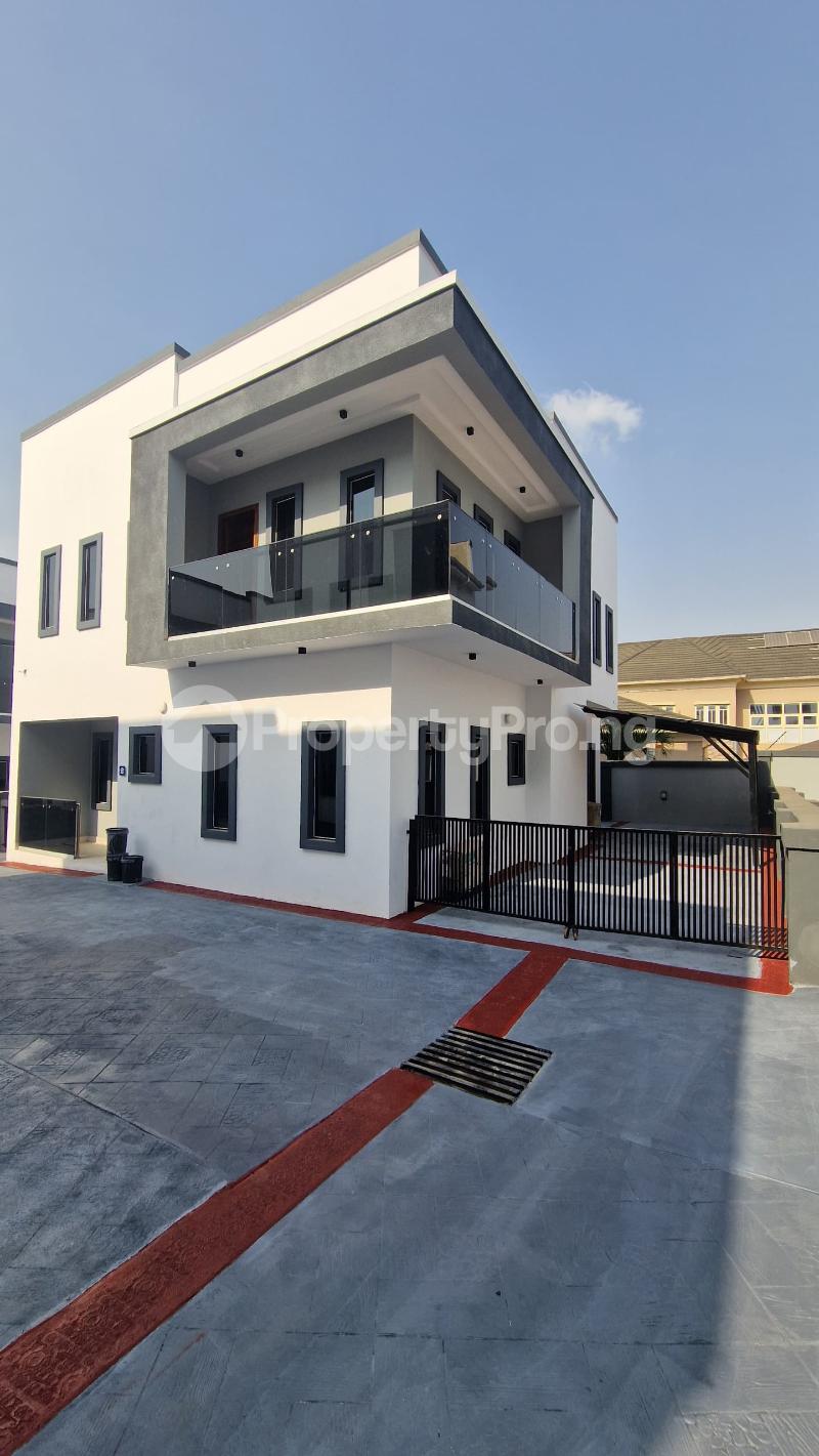 House for sale At Sijuwade Off Baale Akintayo Jericho Ibadan Oyo