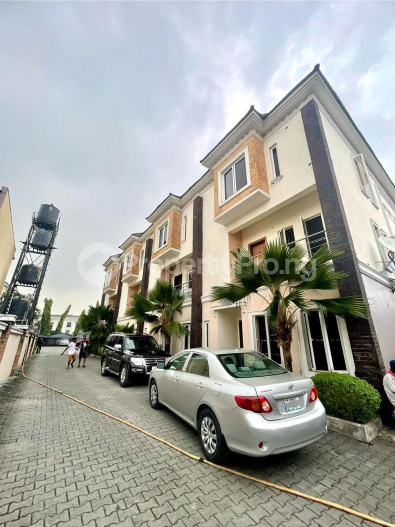 4 bedroom House for sale Osapa london Lekki Lagos
