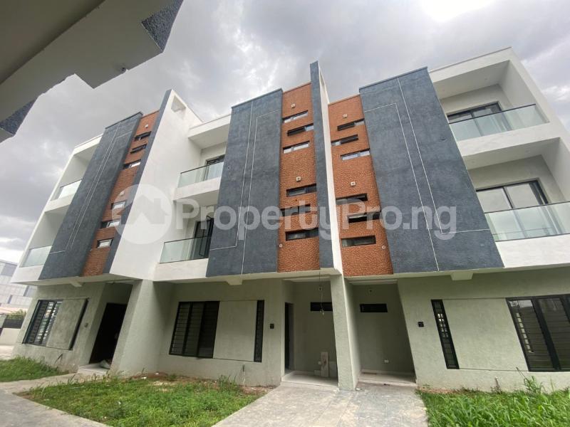 House for sale In An Estate Adeniyi Jones Ikeja Lagos
