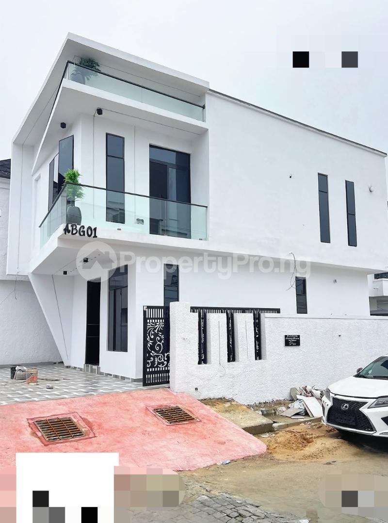 4 bedroom House for sale Ikota Lekki Lagos