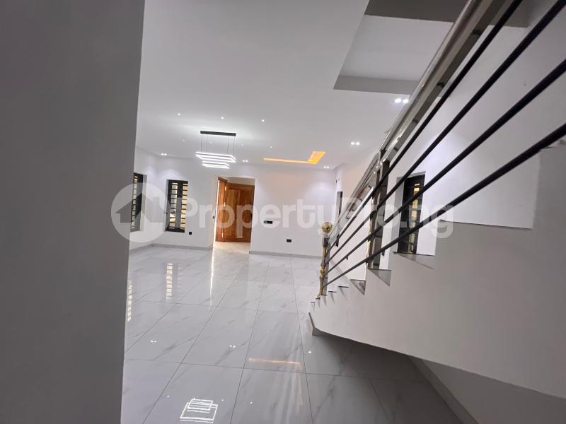 4 bedroom House for sale Ogba Lagos