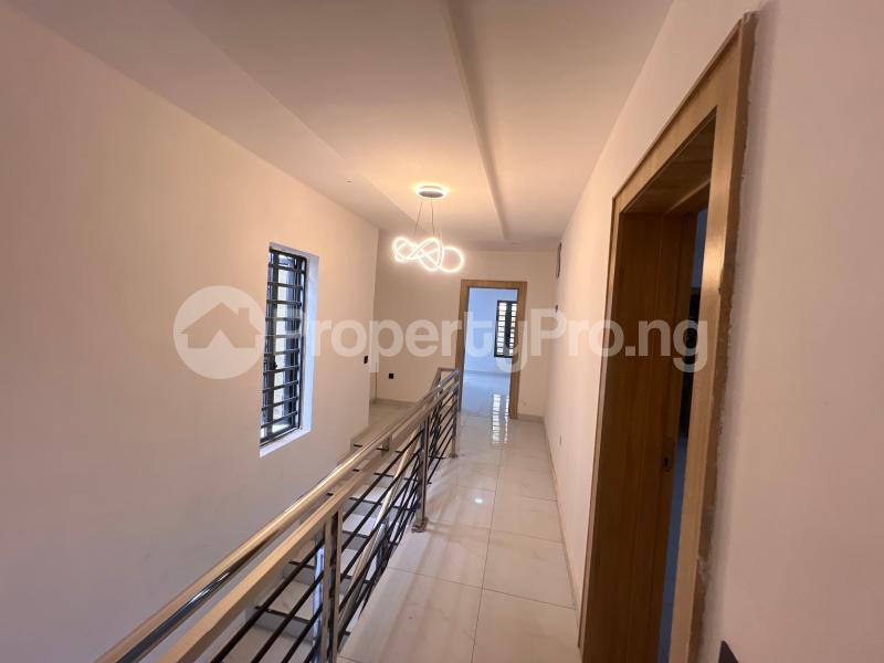 4 bedroom House for sale Ogba Lagos