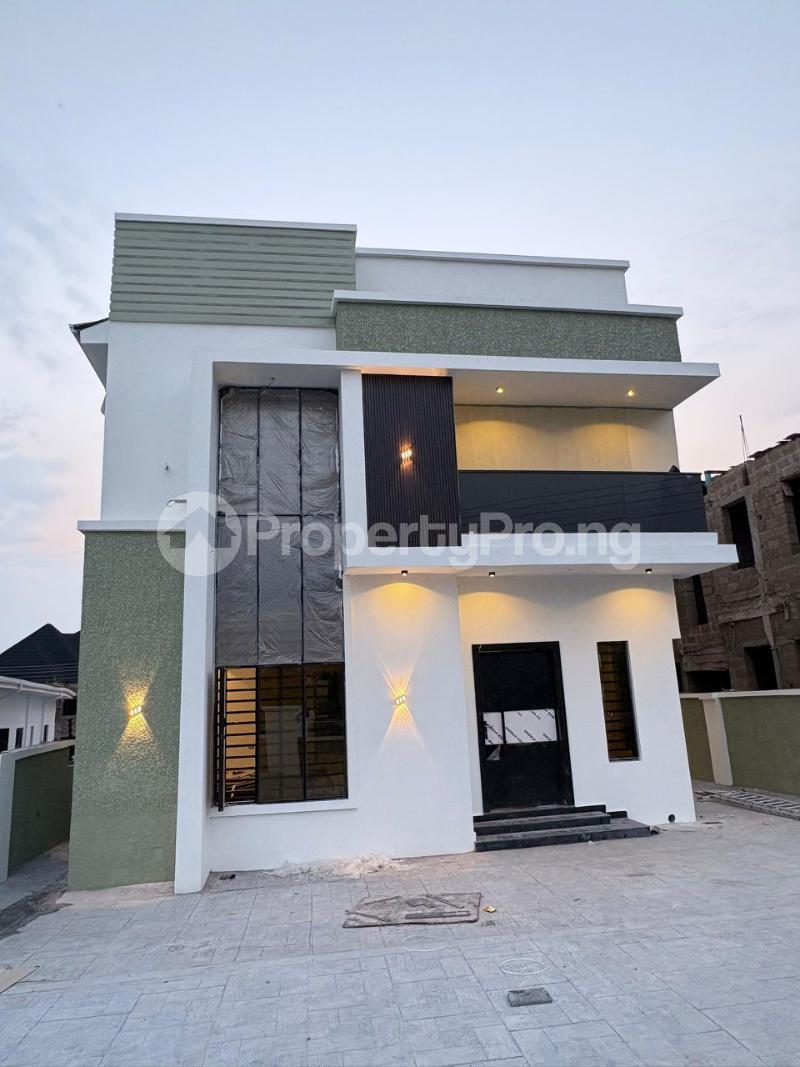 House for sale Calton Gate Gra, Akobo Ibadan Oyo