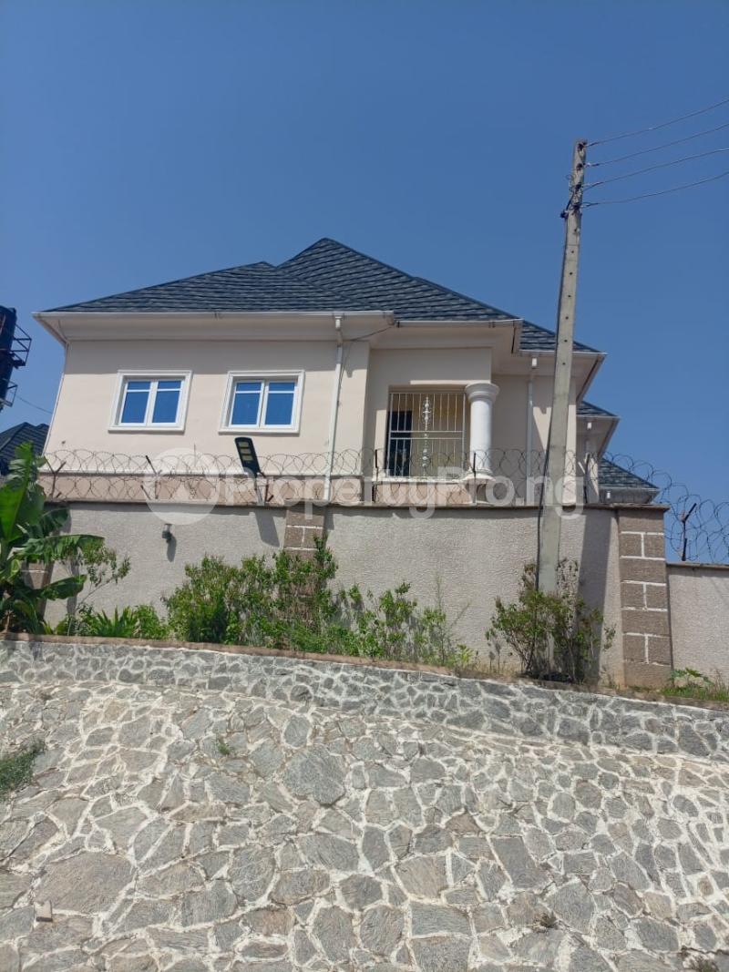 4 bedroom House for sale 3rd Avenue Gwarinpa Abuja