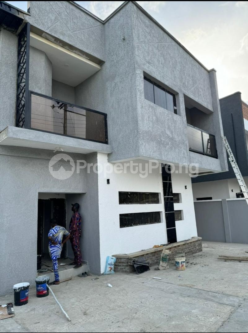 4 bedroom House for sale Carlton Gate Estate Akobo Ibadan Oyo