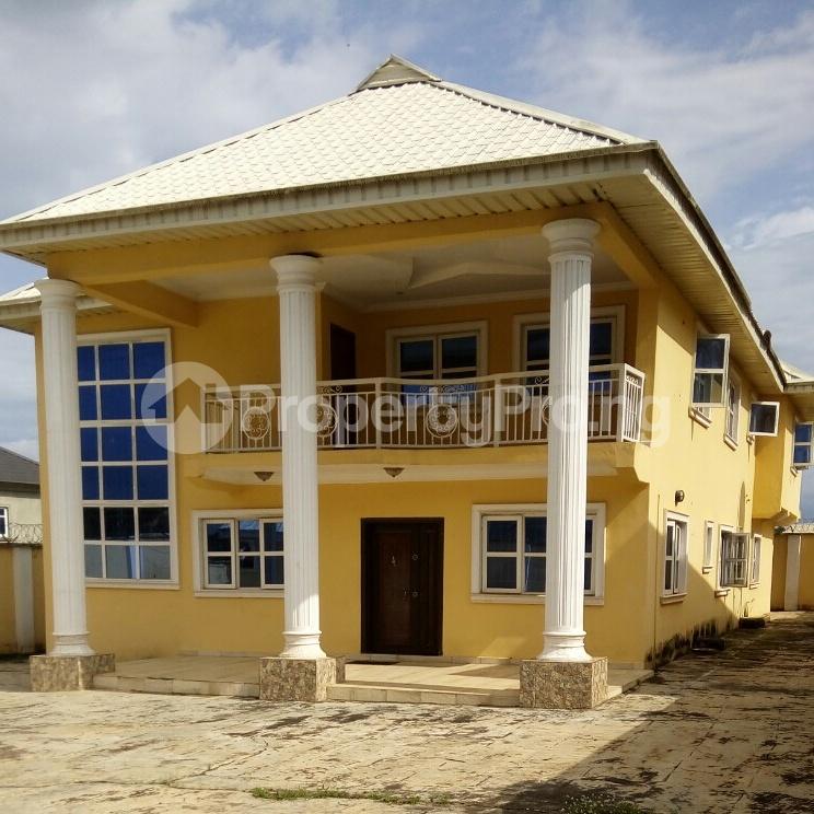 Detached Duplex House for sale Alagbaka G.R.A Akure Ondo (PID 5DDRX