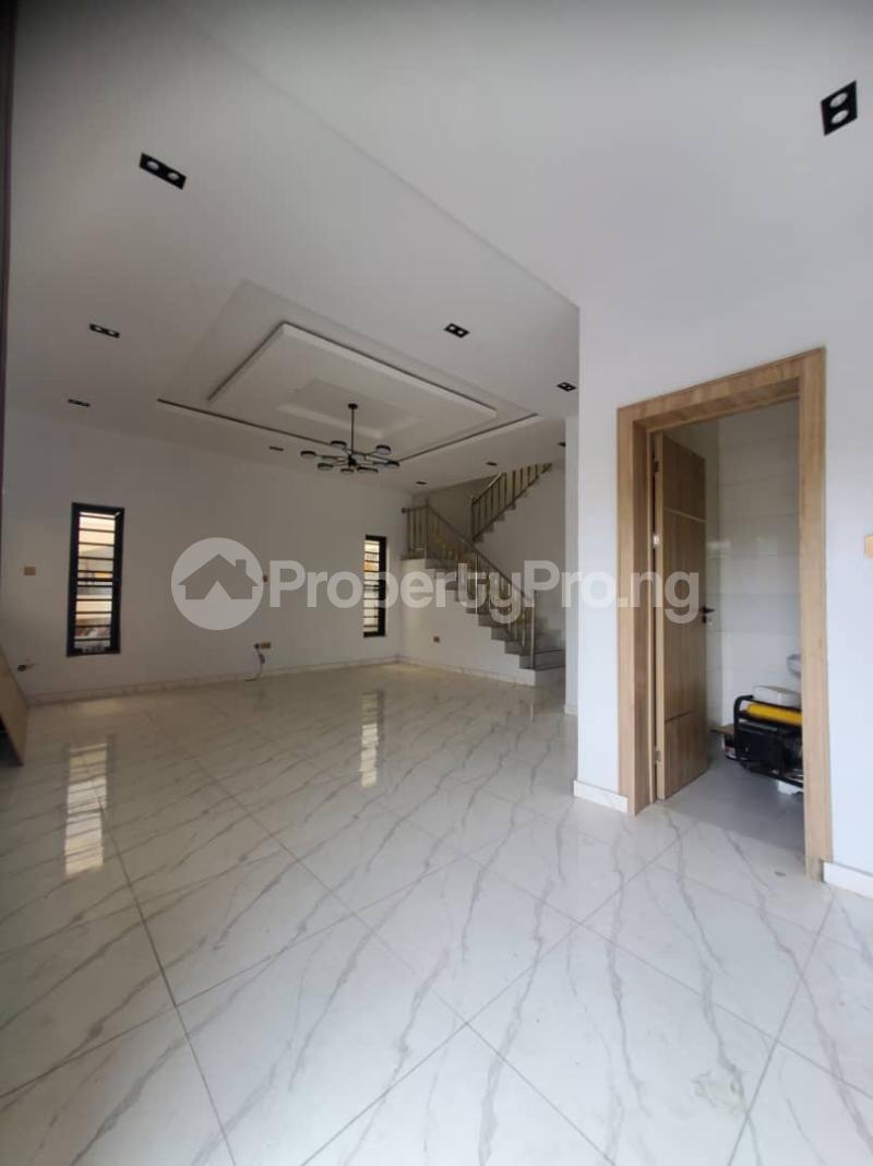 4 bedroom House for sale Ologolo Lekki Lagos