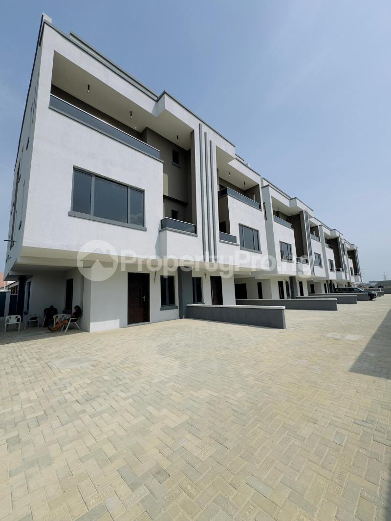 4 bedroom House for sale Ogudu GRA Ogudu Lagos