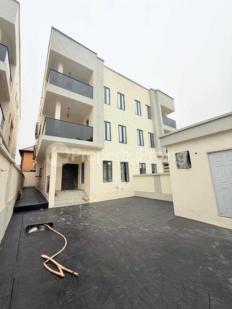 4 bedroom House for sale Magodo GRA Phase 1 Ojodu Lagos