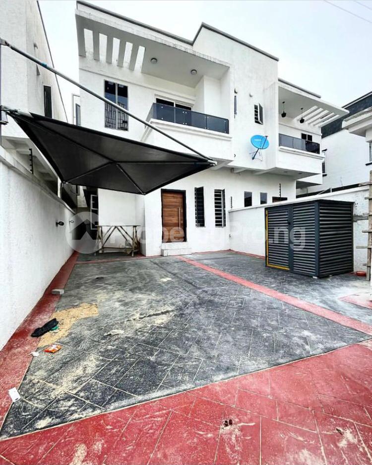 4 bedroom House for rent Ikota Lekki Lagos
