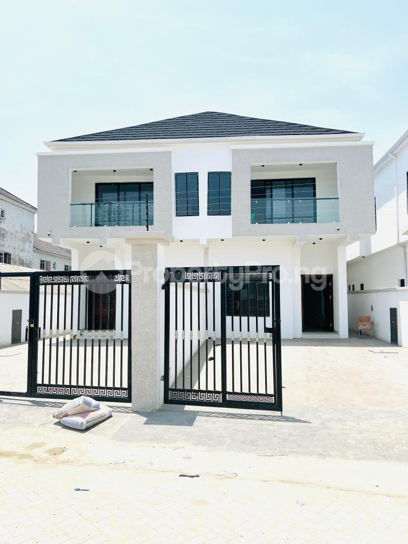 4 bedroom House for sale Ologolo Lekki Lagos