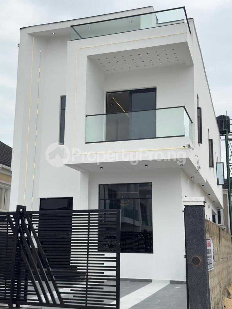 4 bedroom House for sale Off Lekki-Epe Expressway Ajah Lagos