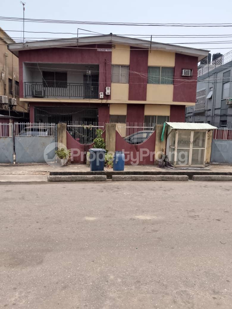4 bedroom House for sale Adelabu Surulere Lagos