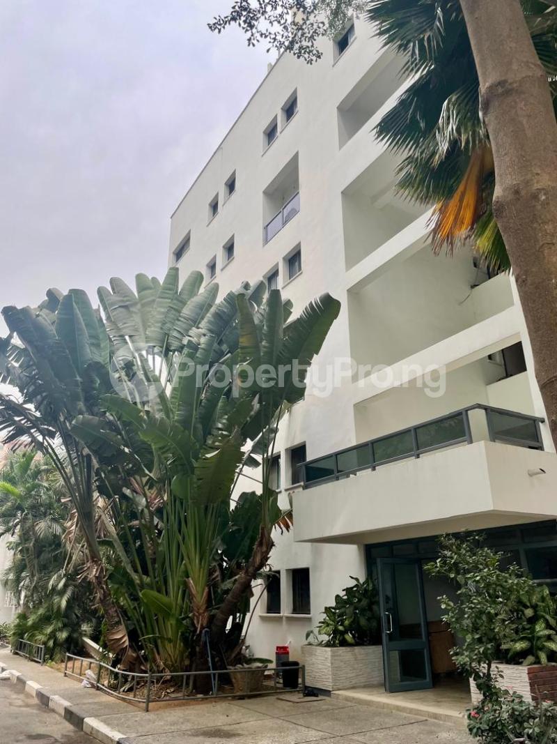 4 bedroom Flat / Apartment for rent Ikoyi Lagos