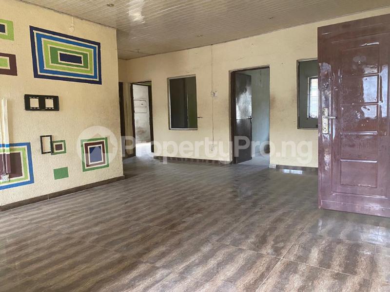 4 bedroom Flat / Apartment for rent Iwaya, Yaba, Lagos. Iwaya Yaba Lagos
