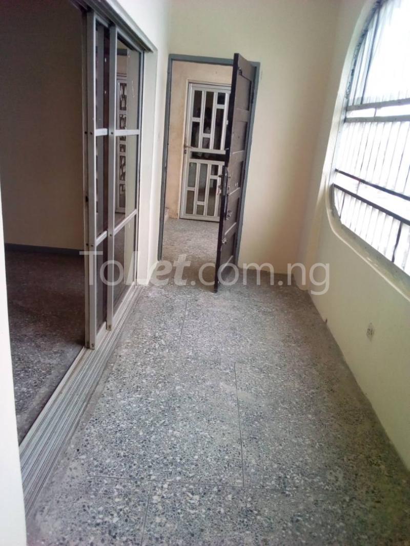 4 bedroom Flat / Apartment for rent   Opebi Ikeja Lagos