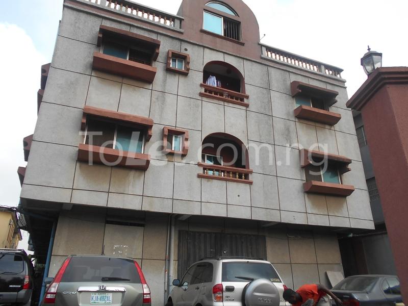 4 bedroom Flat / Apartment for rent Balogun Street Alausa Alausa Ikeja Lagos