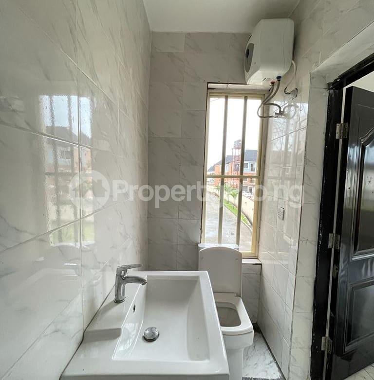 4 bedroom Flat / Apartment for sale Osapa london Lekki Lagos