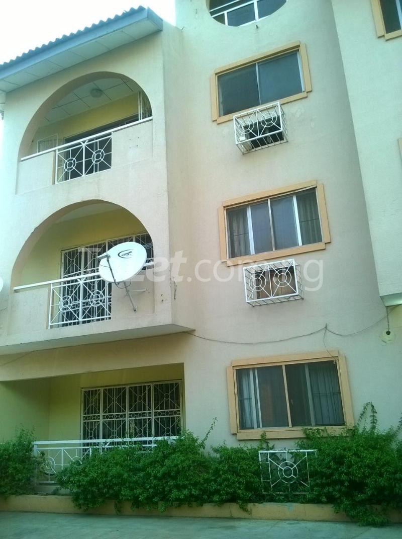 4 bedroom Flat / Apartment for rent Ifako Gbagada Lagos