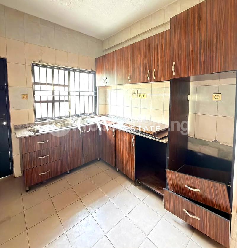 4 bedroom Flat / Apartment for rent Lekki Phase 1 Lekki Lagos