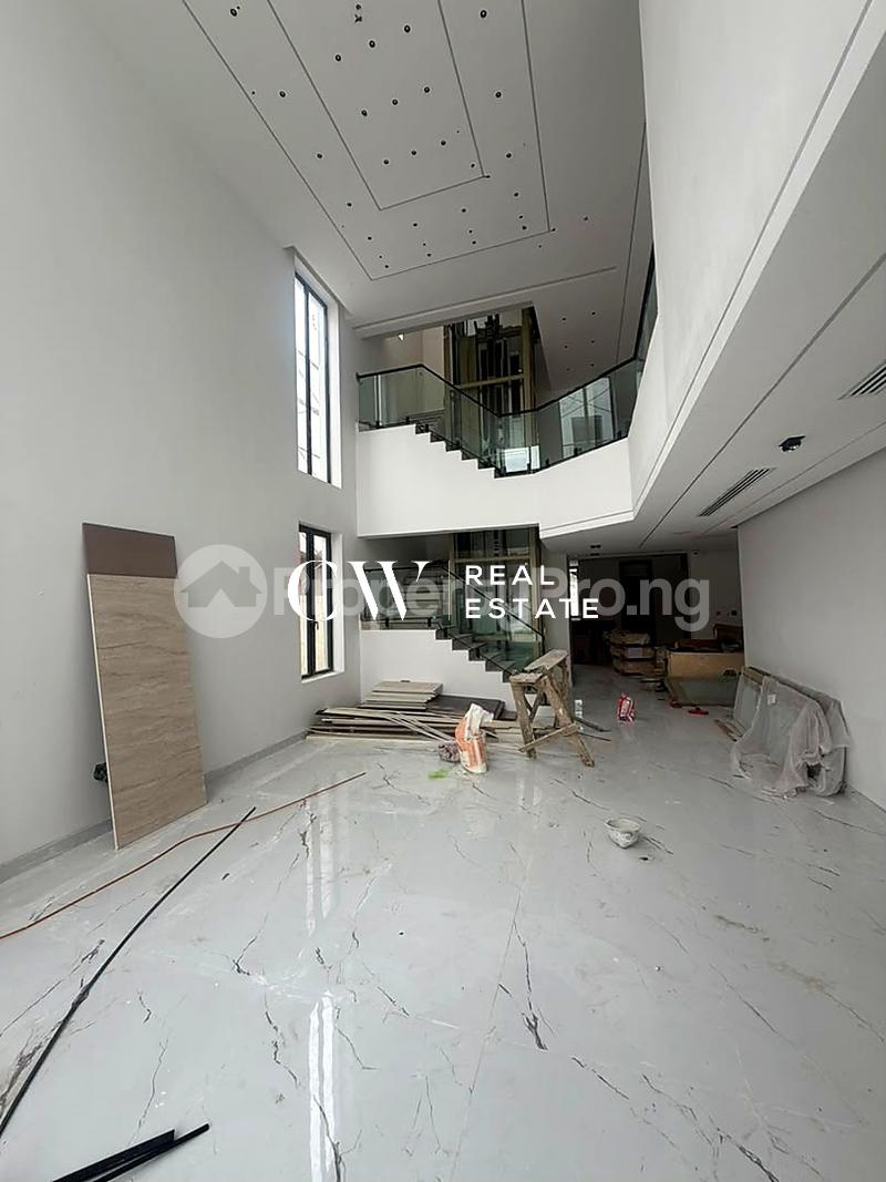 4 bedroom Flat / Apartment for sale Lekki Phase 1 Lekki Lagos