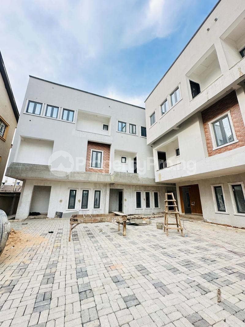 4 bedroom House for sale Gbagada Lagos