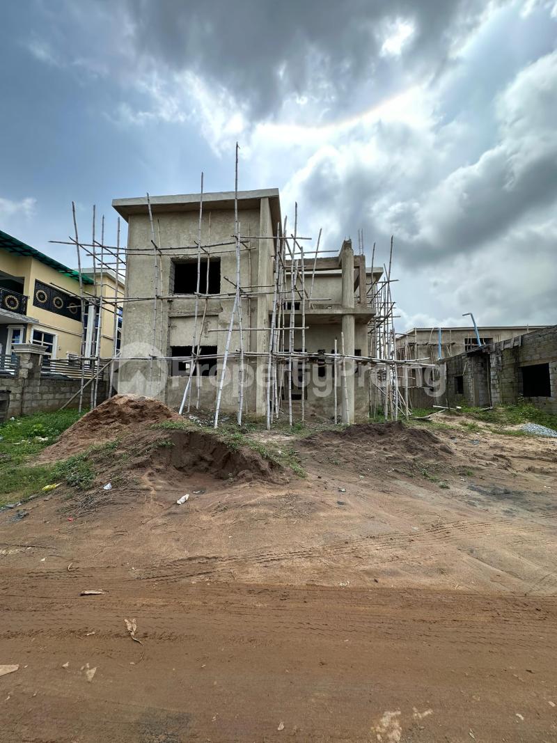4 bedroom House for sale Von Road Airport Road Lugbe Abuja Lugbe Abuja