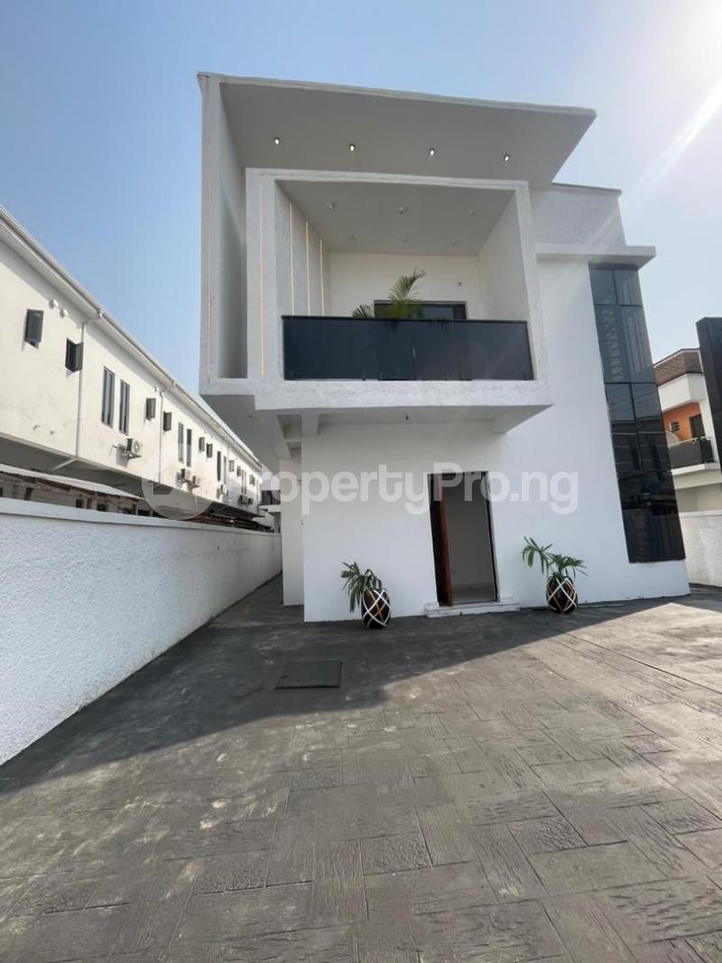 4 bedroom House for sale Ikota Lekki Lagos