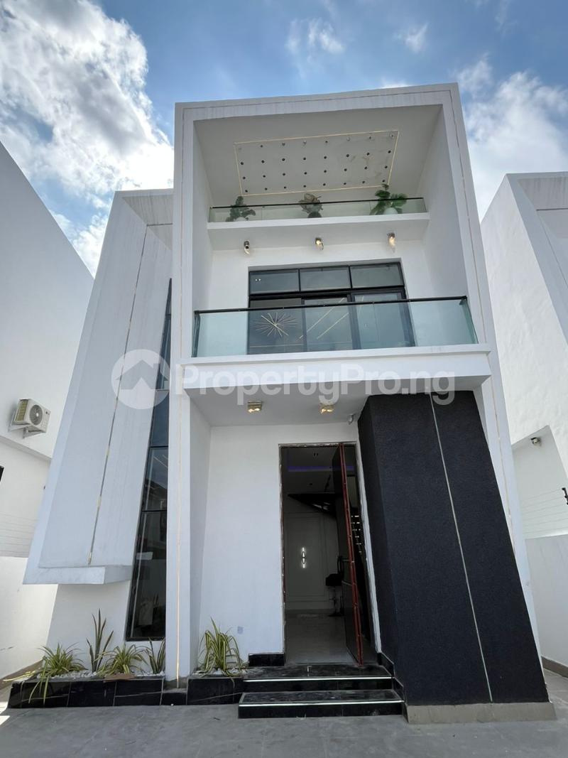 4 bedroom House for sale orchid Lekki Lagos