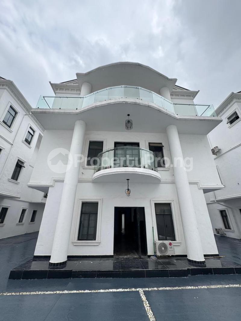 4 bedroom House for sale Banana Island Ikoyi Lagos