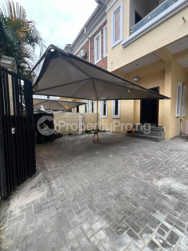 4 bedroom House for rent Chevron Lekki Lagos