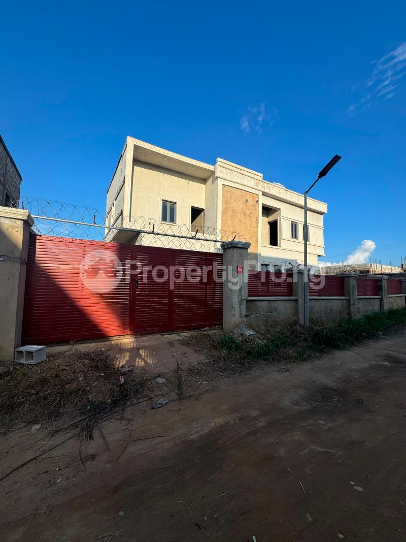 4 bedroom House for sale Von Road Airport Road Lugbe Abuja Lugbe Abuja