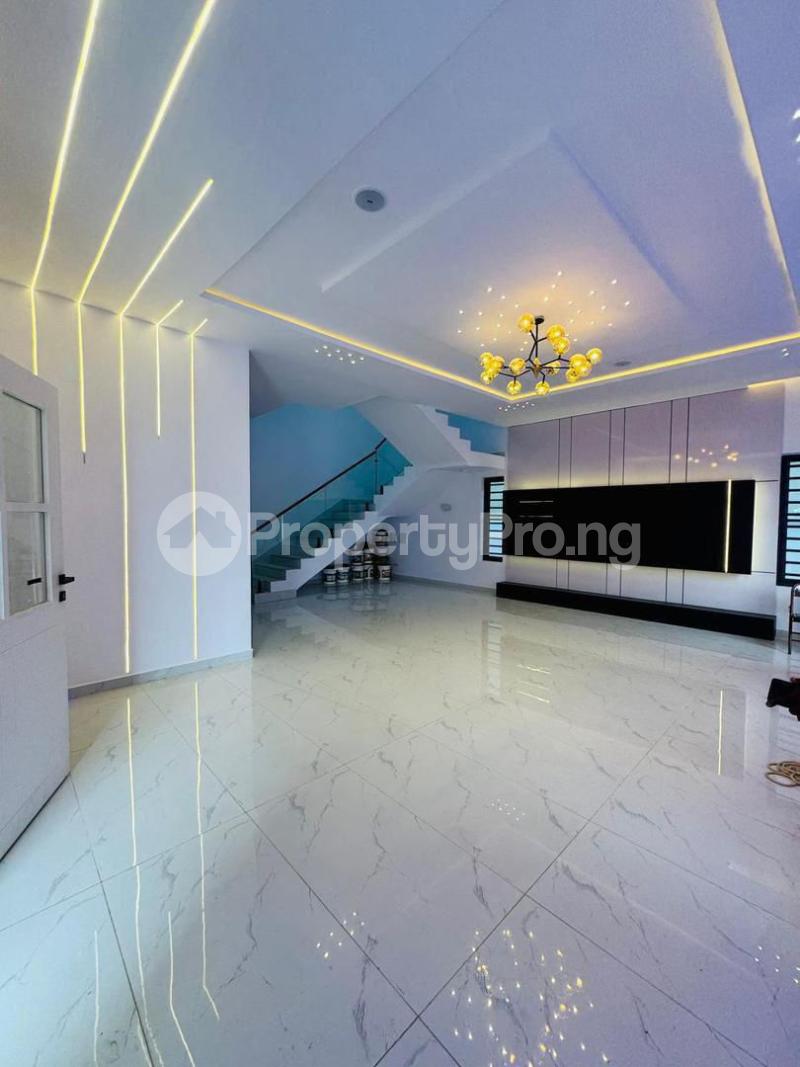 4 bedroom House for sale Ogba Lagos