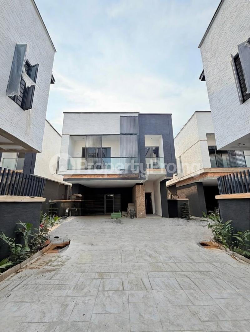 4 bedroom House for sale Berger Ojodu Lagos