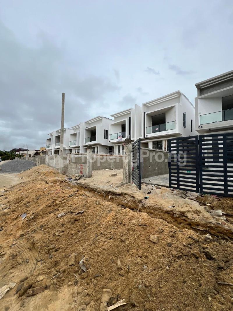4 bedroom House for sale Chevron Lekki Lagos