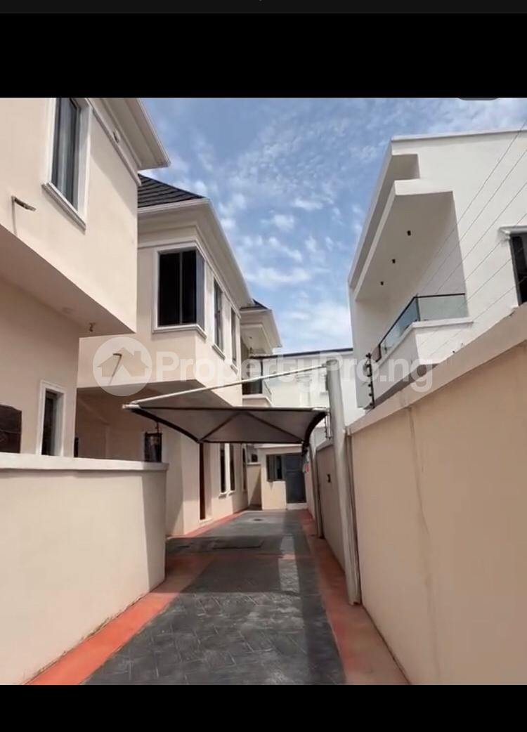 4 bedroom House for sale Ikota Lekki Lagos