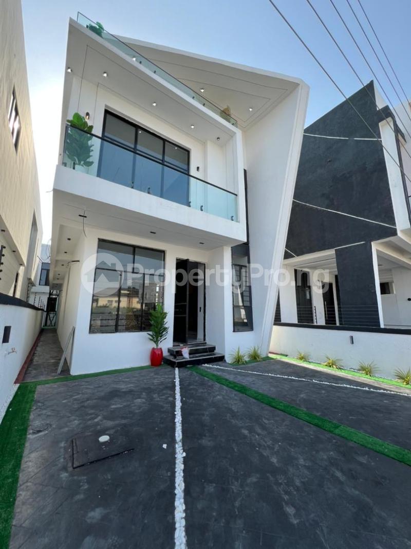 4 bedroom House for sale Ikota Lekki Lagos