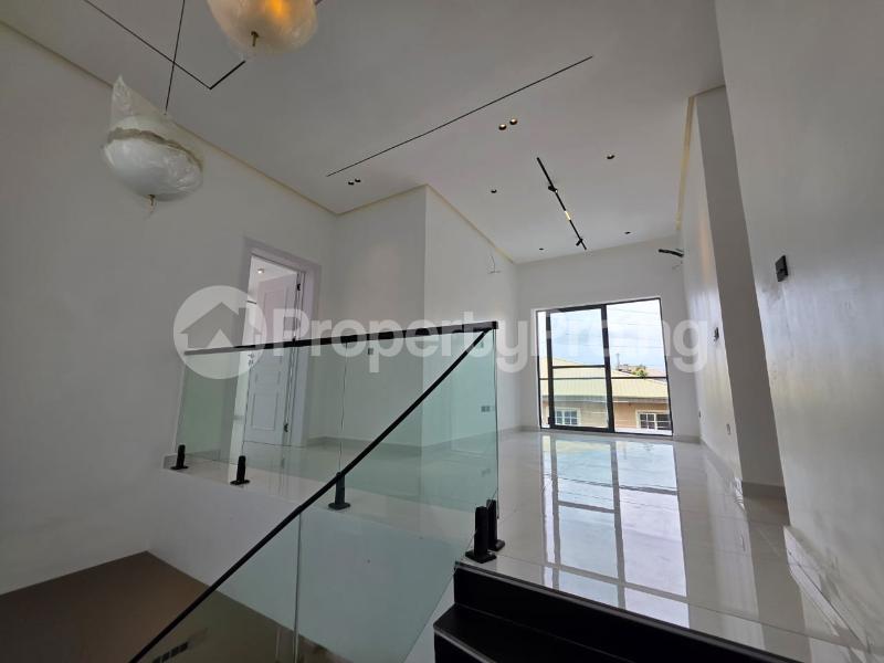 4 bedroom House for sale Thomas estate Ajah Lagos