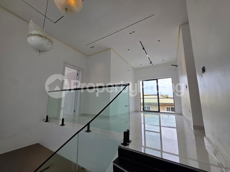 4 bedroom House for sale Thomas estate Ajah Lagos